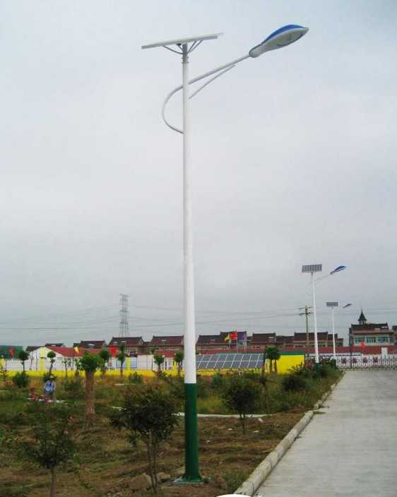 建德市6米特价太阳能路灯05